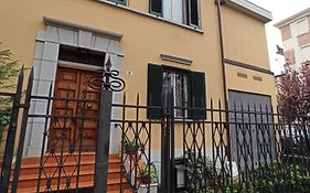B&B Number 9